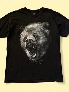 Rook Black Bear Graphic Tee - men’s large